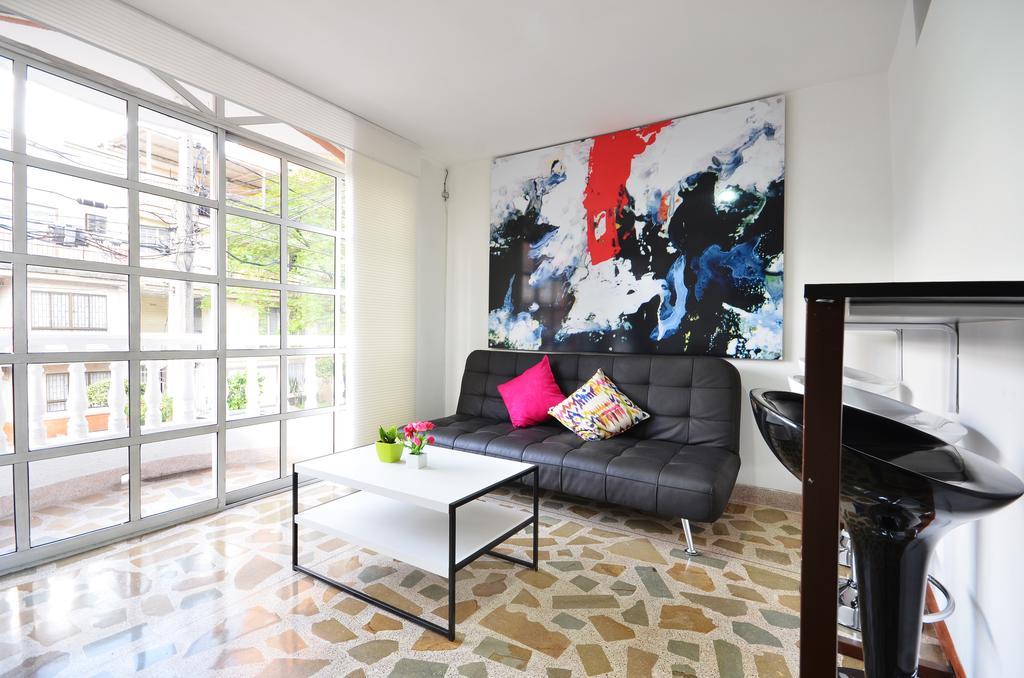 Apartamentos Amoblados JG de la 70 Medellín Exterior foto