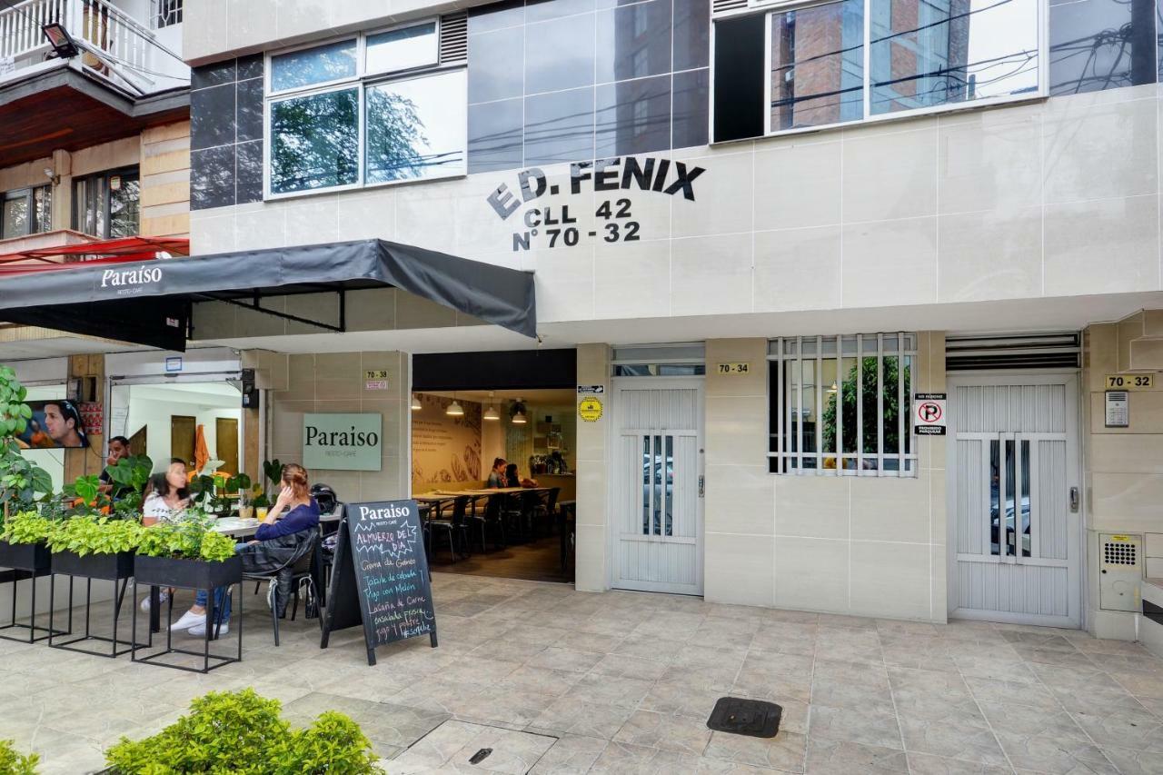 Apartamentos Amoblados JG de la 70 Medellín Exterior foto