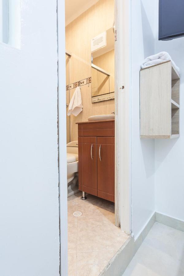 Apartamentos Amoblados JG de la 70 Medellín Exterior foto